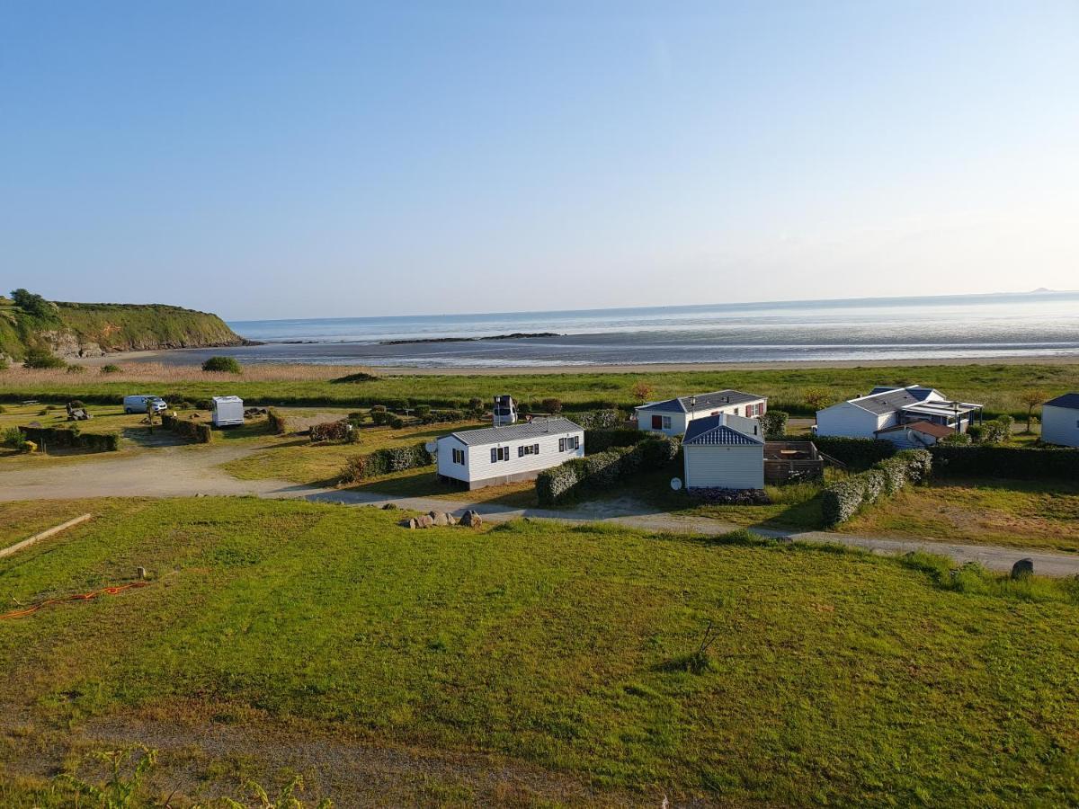 Camping Village Nature D'O Hillion Extérieur photo
